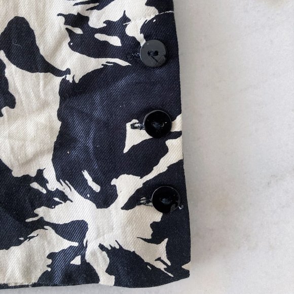 Black and cream abstract print linen skirt (size 10) Robert Kitchen Canada - Picture 5 of 10